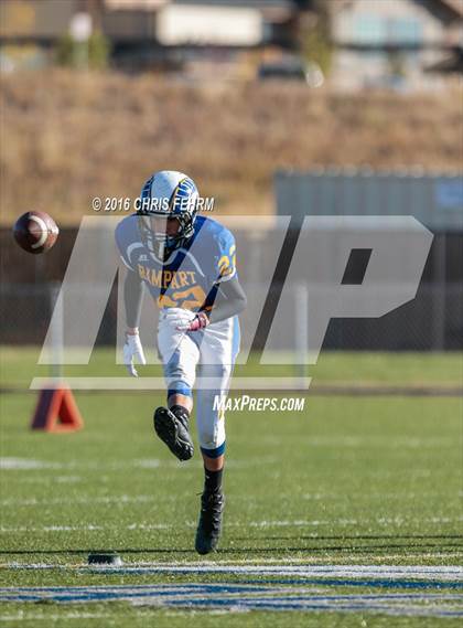 Thumbnail 2 in JV: Littleton vs Rampart photogallery.