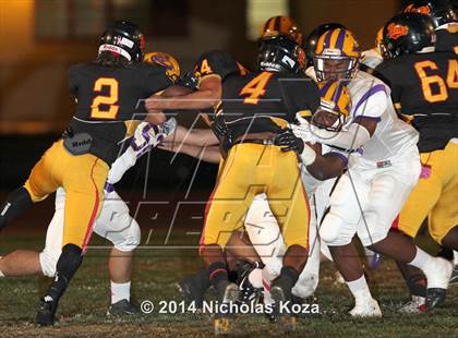 Thumbnail 3 in Lynwood vs. Dominguez photogallery.