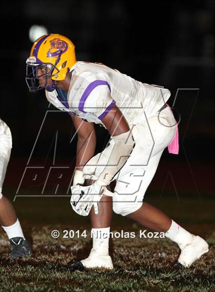 Thumbnail 3 in Lynwood vs. Dominguez photogallery.