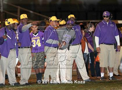 Thumbnail 3 in Lynwood vs. Dominguez photogallery.