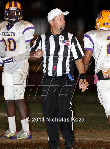 Thumbnail 3 in Lynwood vs. Dominguez photogallery.
