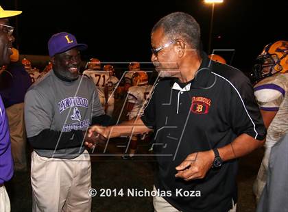 Thumbnail 2 in Lynwood vs. Dominguez photogallery.