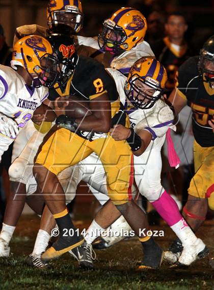 Thumbnail 2 in Lynwood vs. Dominguez photogallery.