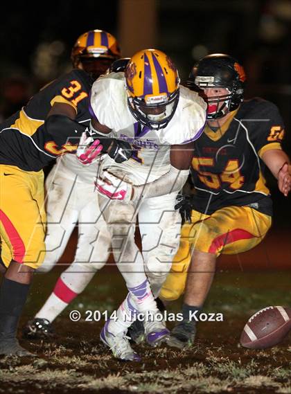 Thumbnail 2 in Lynwood vs. Dominguez photogallery.