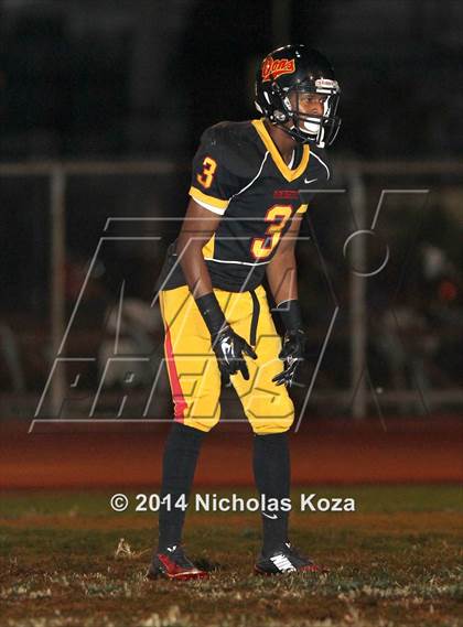 Thumbnail 2 in Lynwood vs. Dominguez photogallery.