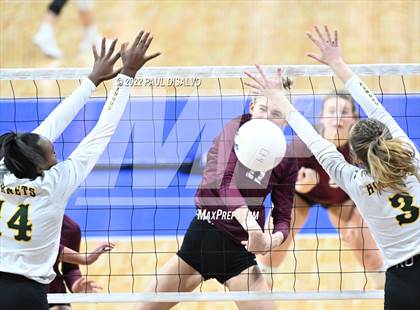 Thumbnail 2 in Cheyenne Mountain vs. Pueblo County  (CHSAA 4A 1st Round) photogallery.