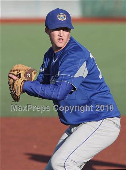 Thumbnail 1 in Anderson vs. East Nicolaus (Shasta Lake Tournament) photogallery.