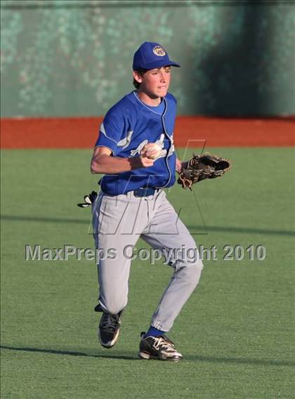 Thumbnail 2 in Anderson vs. East Nicolaus (Shasta Lake Tournament) photogallery.