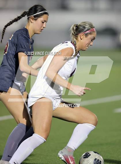 Thumbnail 2 in Round Rock @ Dripping Springs (UIL 6A Regional Quarterfinals) photogallery.