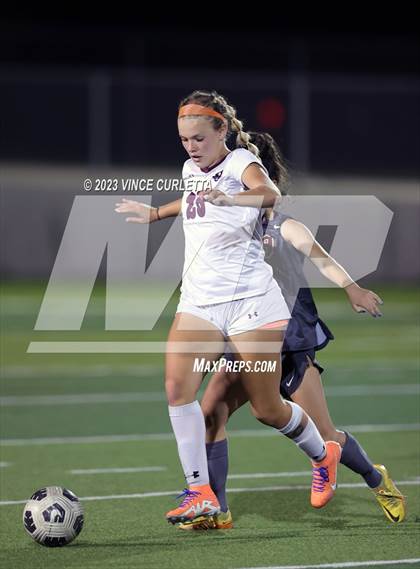 Thumbnail 2 in Round Rock @ Dripping Springs (UIL 6A Regional Quarterfinals) photogallery.