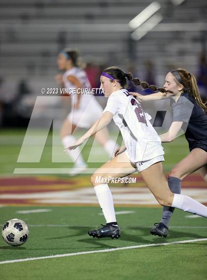 Thumbnail 1 in Round Rock @ Dripping Springs (UIL 6A Regional Quarterfinals) photogallery.