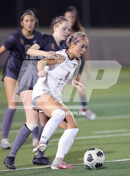 Thumbnail 2 in Round Rock @ Dripping Springs (UIL 6A Regional Quarterfinals) photogallery.