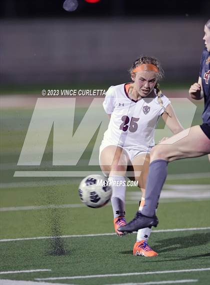 Thumbnail 3 in Round Rock @ Dripping Springs (UIL 6A Regional Quarterfinals) photogallery.