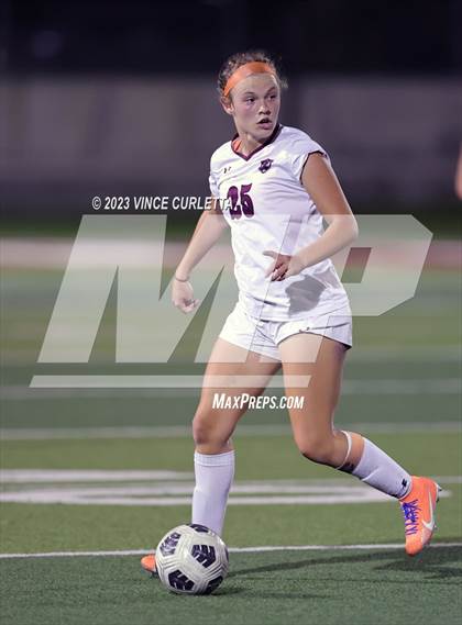 Thumbnail 1 in Round Rock @ Dripping Springs (UIL 6A Regional Quarterfinals) photogallery.