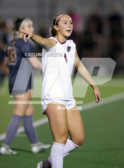 Thumbnail 3 in Round Rock @ Dripping Springs (UIL 6A Regional Quarterfinals) photogallery.
