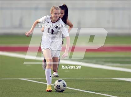 Thumbnail 2 in Round Rock @ Dripping Springs (UIL 6A Regional Quarterfinals) photogallery.