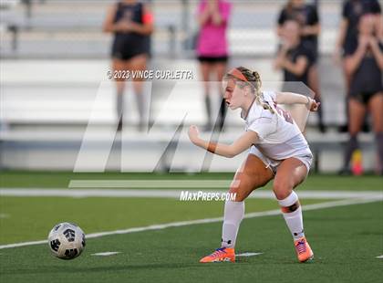 Thumbnail 2 in Round Rock @ Dripping Springs (UIL 6A Regional Quarterfinals) photogallery.