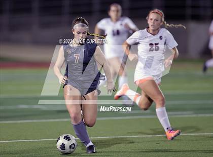 Thumbnail 2 in Round Rock @ Dripping Springs (UIL 6A Regional Quarterfinals) photogallery.