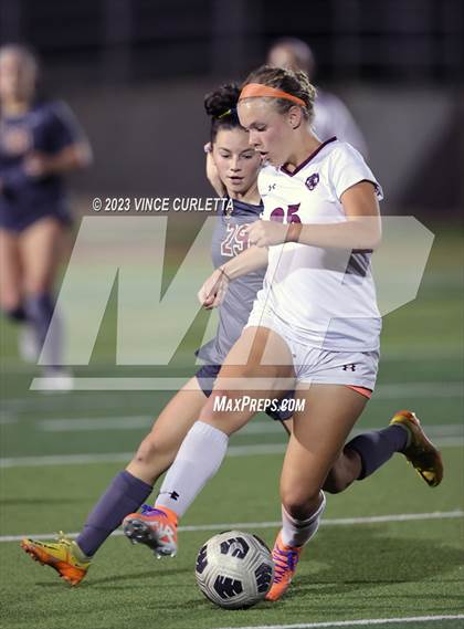 Thumbnail 1 in Round Rock @ Dripping Springs (UIL 6A Regional Quarterfinals) photogallery.