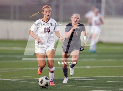Thumbnail 1 in Round Rock @ Dripping Springs (UIL 6A Regional Quarterfinals) photogallery.