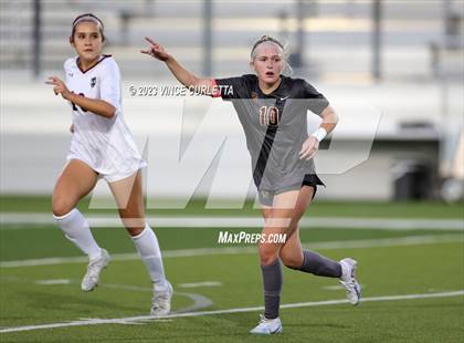 Thumbnail 3 in Round Rock @ Dripping Springs (UIL 6A Regional Quarterfinals) photogallery.