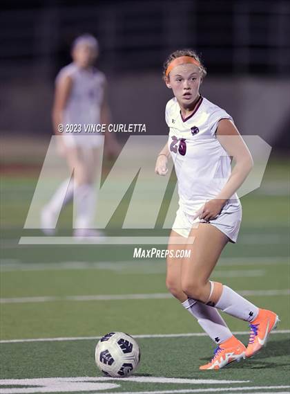 Thumbnail 3 in Round Rock @ Dripping Springs (UIL 6A Regional Quarterfinals) photogallery.
