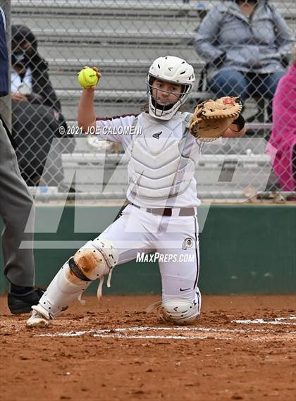Thumbnail 2 in Clark vs Harlandale (NEISD Tournament) photogallery.