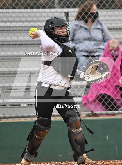 Thumbnail 1 in Clark vs Harlandale (NEISD Tournament) photogallery.