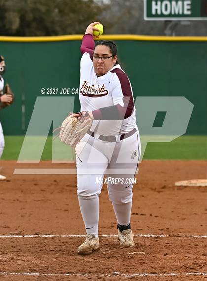 Thumbnail 1 in Clark vs Harlandale (NEISD Tournament) photogallery.