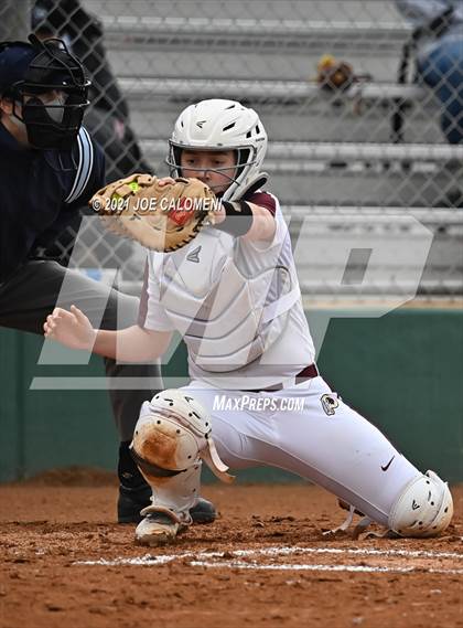 Thumbnail 1 in Clark vs Harlandale (NEISD Tournament) photogallery.