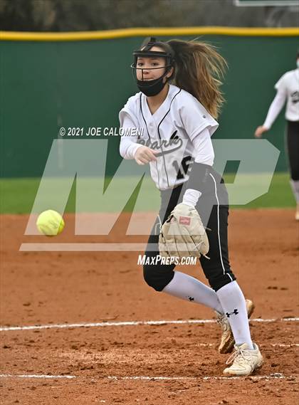 Thumbnail 1 in Clark vs Harlandale (NEISD Tournament) photogallery.
