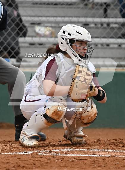 Thumbnail 3 in Clark vs Harlandale (NEISD Tournament) photogallery.