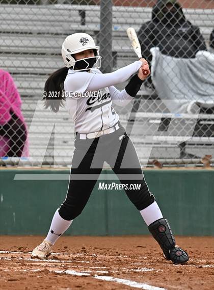 Thumbnail 3 in Clark vs Harlandale (NEISD Tournament) photogallery.