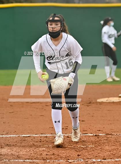 Thumbnail 2 in Clark vs Harlandale (NEISD Tournament) photogallery.