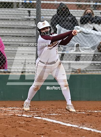 Thumbnail 3 in Clark vs Harlandale (NEISD Tournament) photogallery.