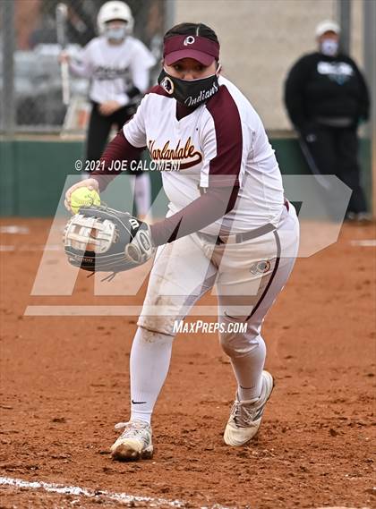 Thumbnail 2 in Clark vs Harlandale (NEISD Tournament) photogallery.