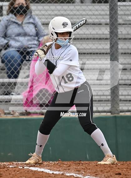 Thumbnail 3 in Clark vs Harlandale (NEISD Tournament) photogallery.