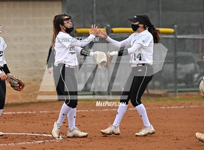 Thumbnail 2 in Clark vs Harlandale (NEISD Tournament) photogallery.