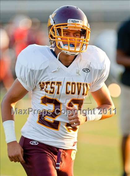 Thumbnail 3 in Glendora vs. West Covina photogallery.