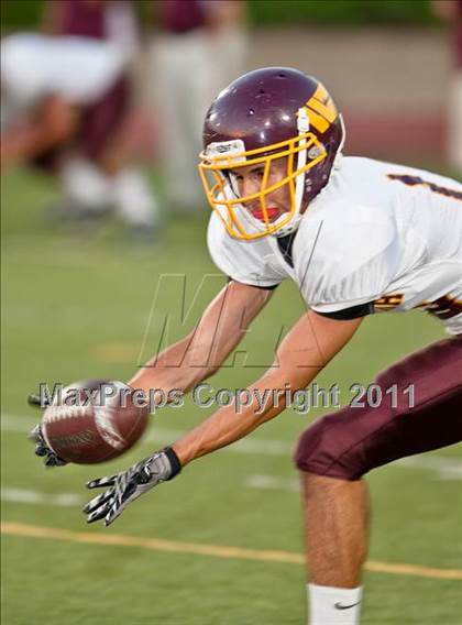 Thumbnail 3 in Glendora vs. West Covina photogallery.