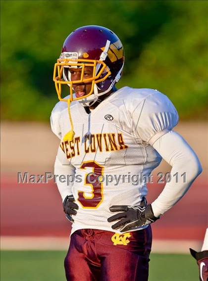 Thumbnail 2 in Glendora vs. West Covina photogallery.