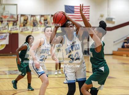 Thumbnail 2 in South Lenoir vs. Kinston photogallery.