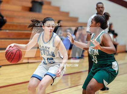 Thumbnail 2 in South Lenoir vs. Kinston photogallery.
