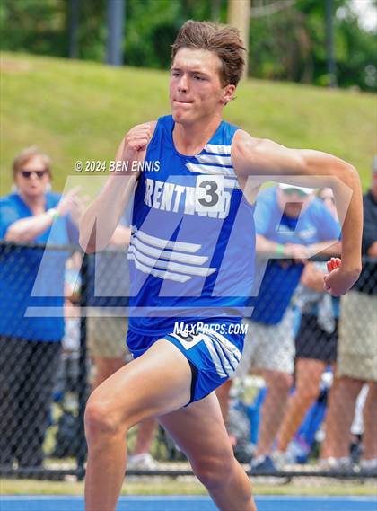 Thumbnail 1 in GIAA 2A Finals (800 Meters) photogallery.