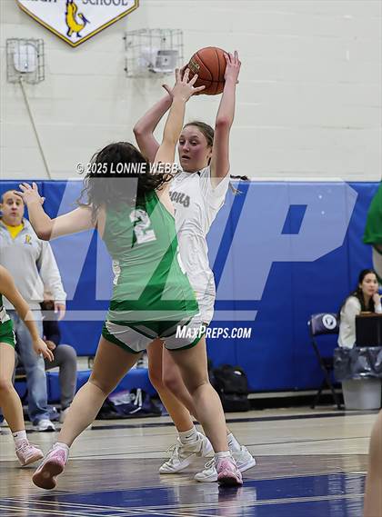 Thumbnail 3 in Irvington @ Pelham Memorial (NYSPHSAA Section 1 Class A Quarter Final) photogallery.