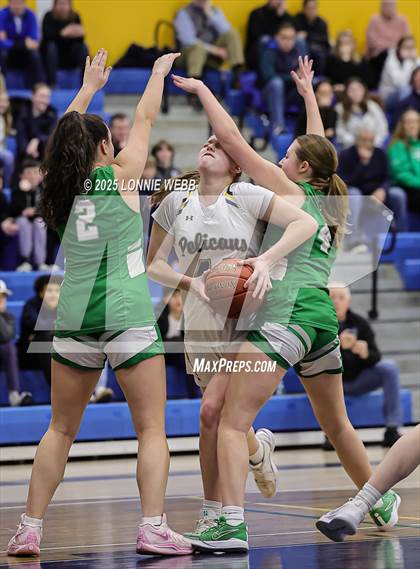Thumbnail 1 in Irvington @ Pelham Memorial (NYSPHSAA Section 1 Class A Quarter Final) photogallery.
