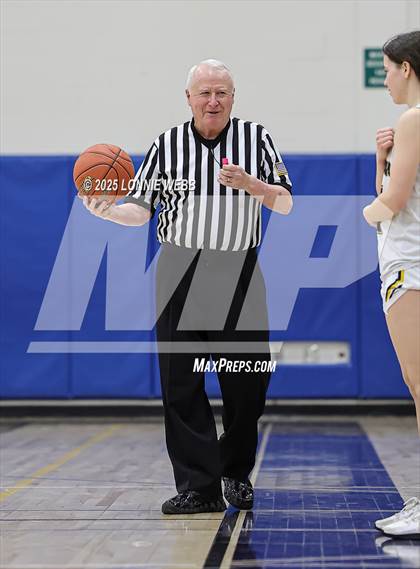 Thumbnail 3 in Irvington @ Pelham Memorial (NYSPHSAA Section 1 Class A Quarter Final) photogallery.