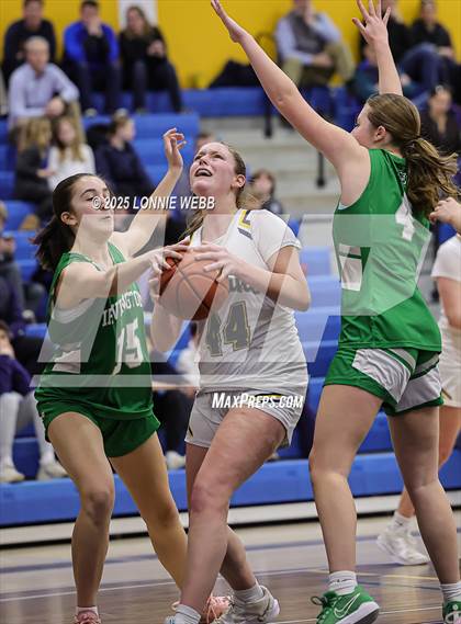 Thumbnail 2 in Irvington @ Pelham Memorial (NYSPHSAA Section 1 Class A Quarter Final) photogallery.