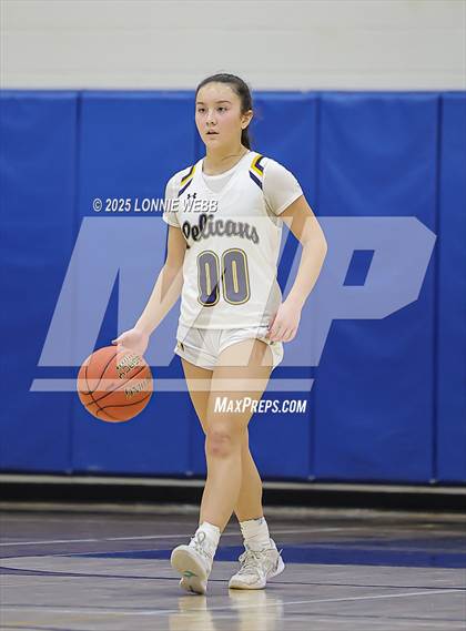 Thumbnail 3 in Irvington @ Pelham Memorial (NYSPHSAA Section 1 Class A Quarter Final) photogallery.