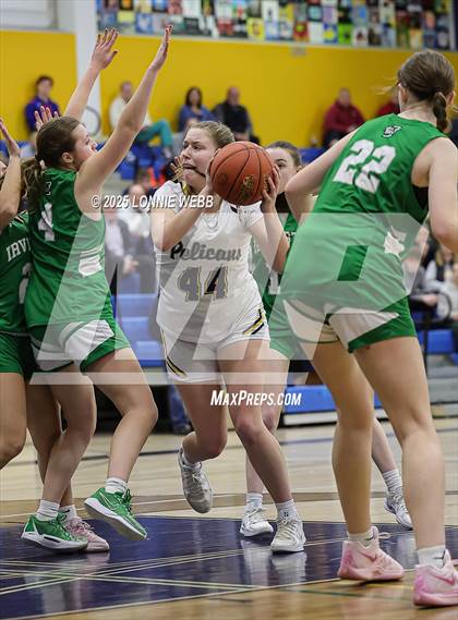 Thumbnail 1 in Irvington @ Pelham Memorial (NYSPHSAA Section 1 Class A Quarter Final) photogallery.